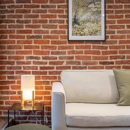 Two Bedroom In The Heart Of Old Lille