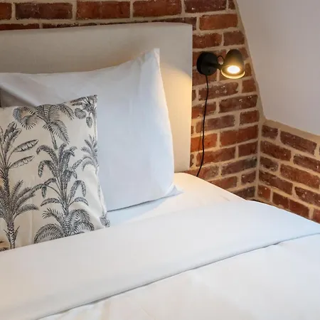 Lejlighed Two Bedroom In The Heart Of Old