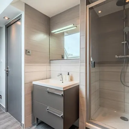 Two Bedroom In The Heart Of Old Lille