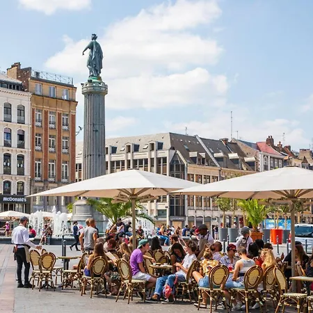 Apartamento Two Bedroom In The Heart Of Old Lille